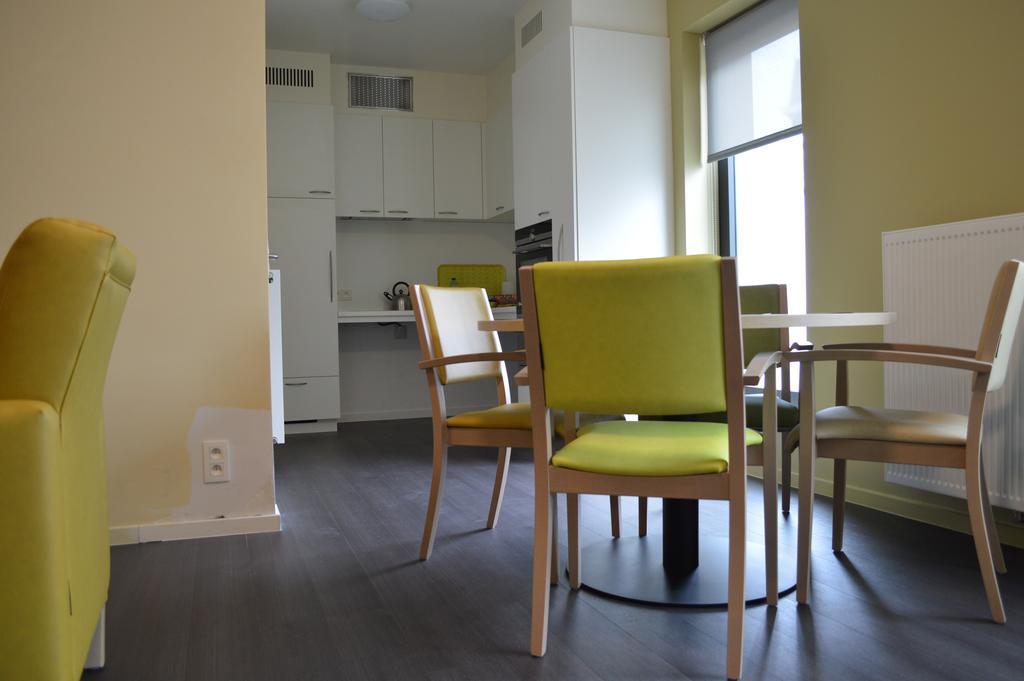 Bed & Zorg Ypres Apartment ภายนอก รูปภาพ