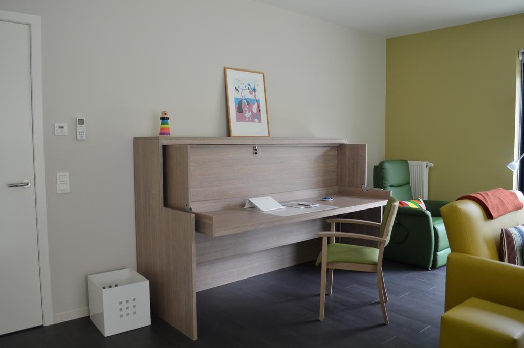 Bed & Zorg Ypres Apartment ภายนอก รูปภาพ