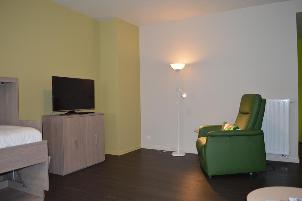 Bed & Zorg Ypres Apartment ภายนอก รูปภาพ